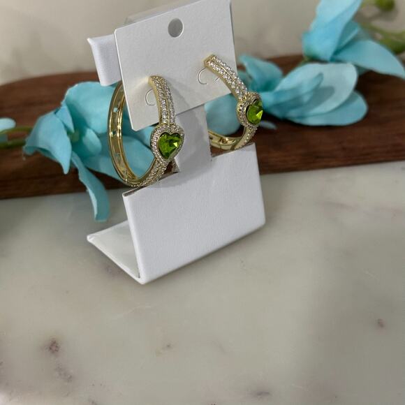 Unbranded Jewelry - 18K Gold Plated Womens Green‎ Heart Hoop Earring Oro Laminado